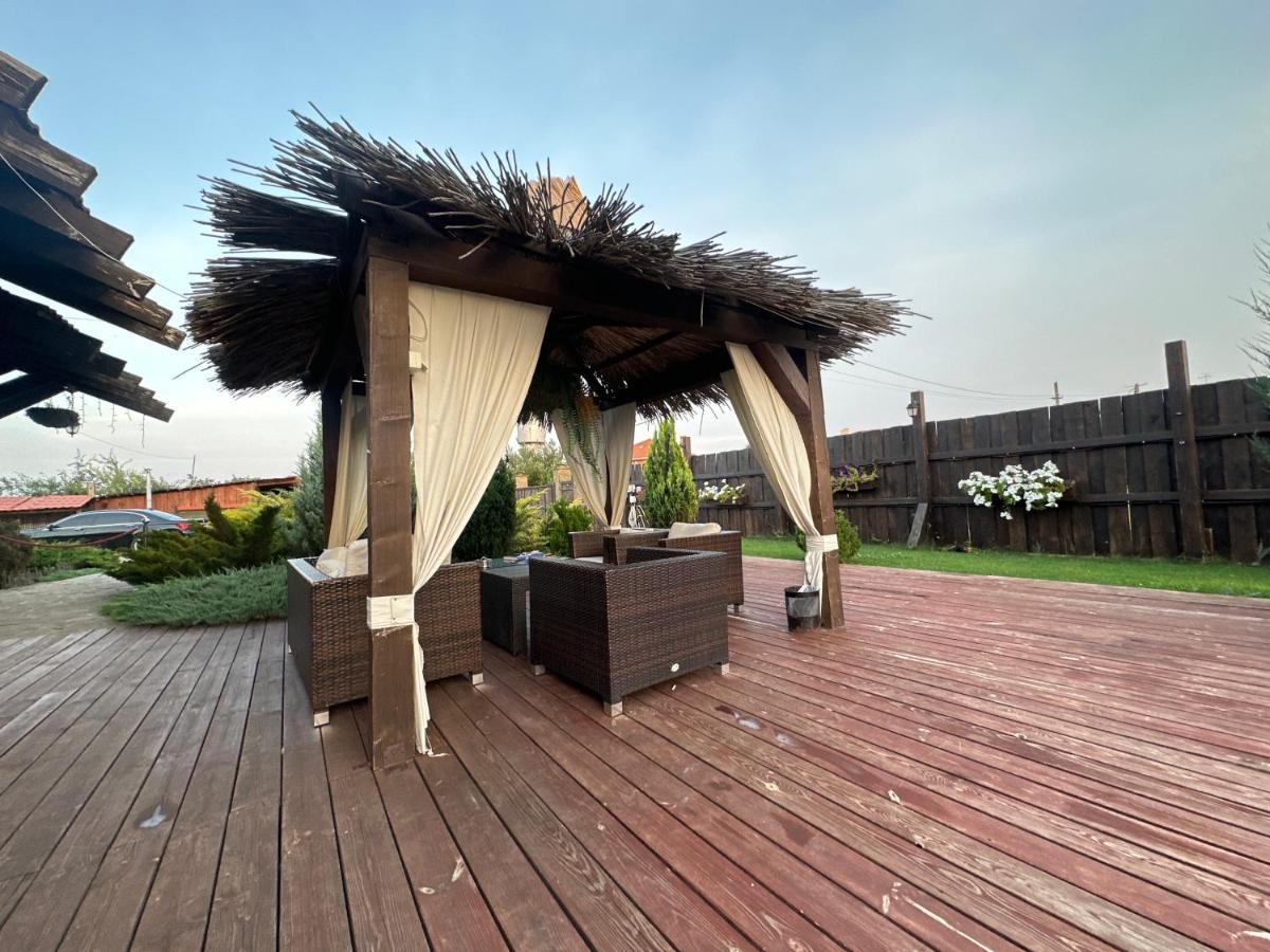 Chervona Kalyna Cottage Odessa Buitenkant foto